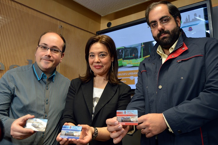 Disponibles los nuevos abonos del autobús urbano  que reducen el coste según la renta familiar