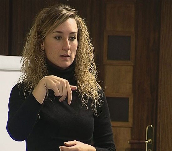 Un total de 12 alumnos participan en el segundo curso de Lengua de Signos Española organizado por el Patronato Municipal de Personas con Discapacidad