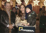 La alcaldesa poniendo en marcha el encendido de luces
