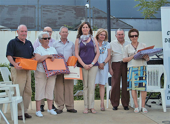 La alcaldesa junto con los mayores de Ciudad Real