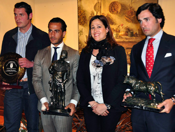 Entrega de los trofeos taurinos
