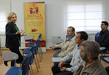 Rosario Roncero clausurando el curso