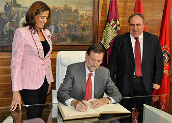 La alcaldesa junto a Rajoy