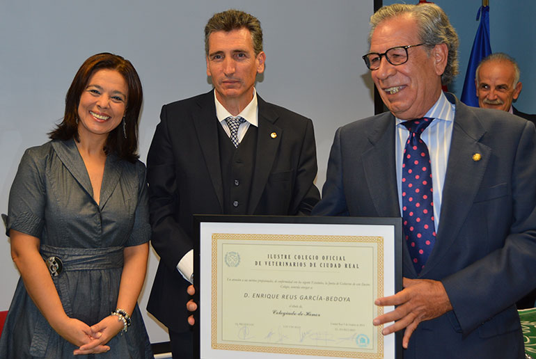 El Colegio de Veterinarios conmemora los 110 años de su creación